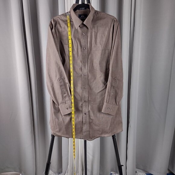 Stafford Men's Cotton Blend Brown Button Down Shirt. Size 16.5 (32-33) - Picture 5 of 12